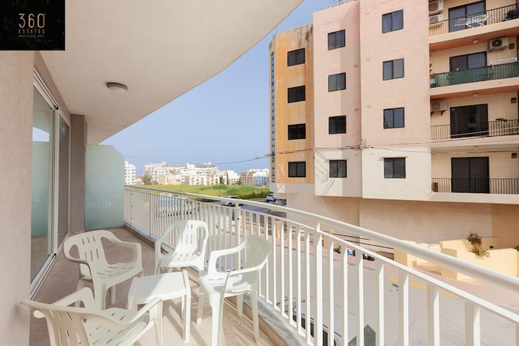 Spacious 2Br Apt In Qawra - Perfect For Families By 360 Estates St. Paul's Bay Luaran gambar