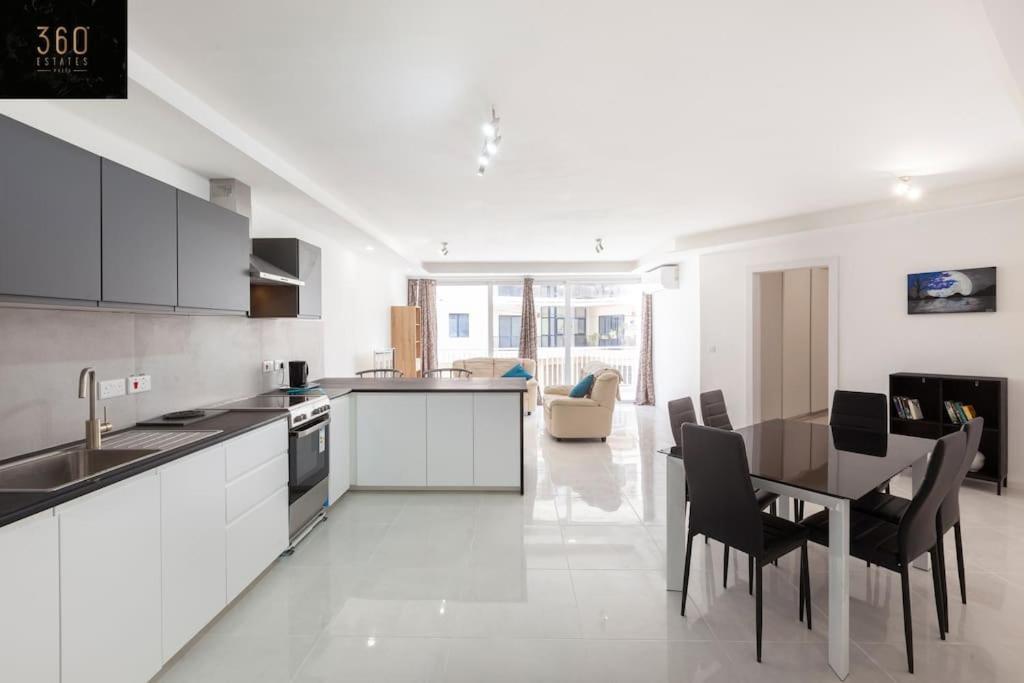 Spacious 2Br Apt In Qawra - Perfect For Families By 360 Estates St. Paul's Bay Luaran gambar